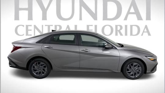 2024 Hyundai Elantra