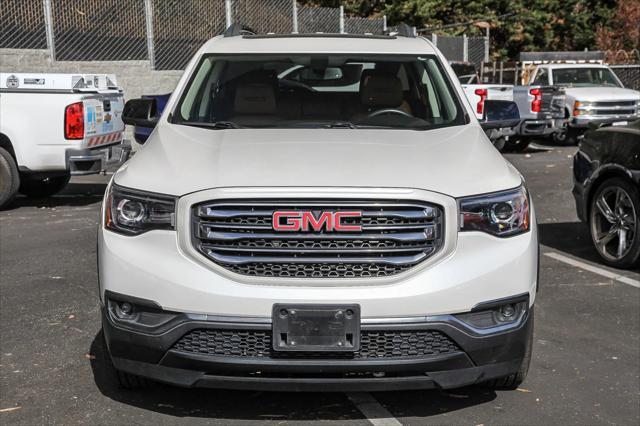 2017 gmc acadia slt-1