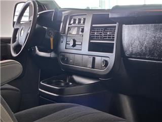 2022 Chevrolet Express 2500