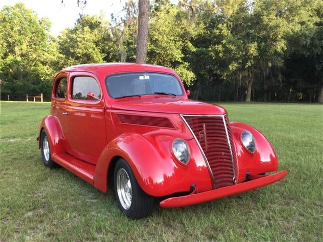1937 ford sedan