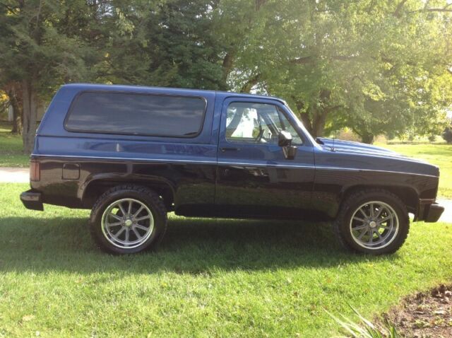 1982 gmc jimmy c/k 1500 sierra 2wd 67,200 miles 5.0 v8