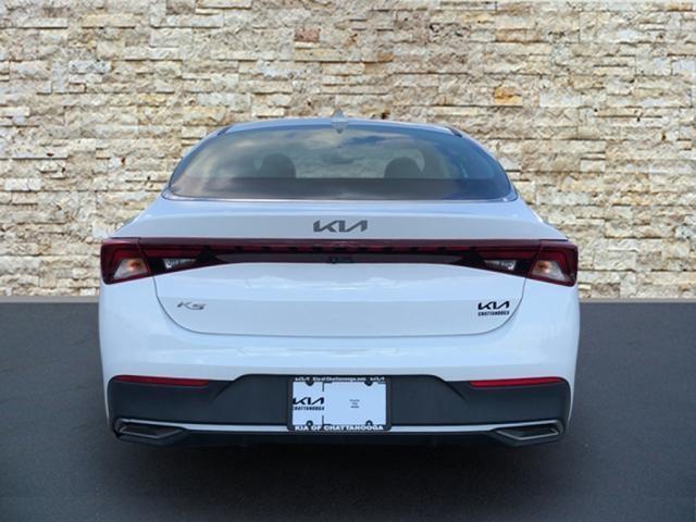2022 kia k5 lx