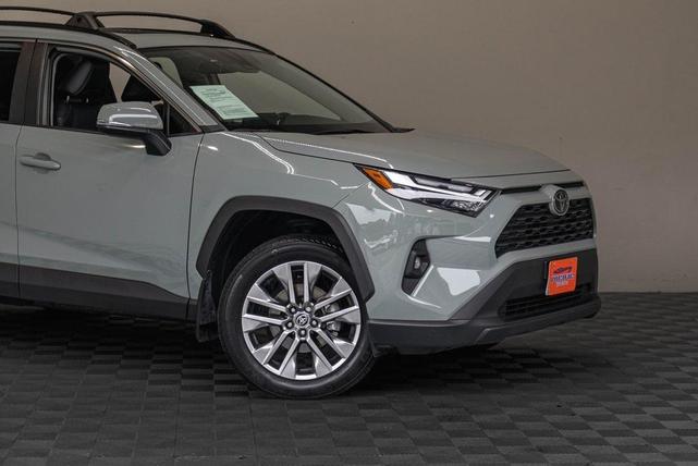 2022 toyota rav4 xle premium