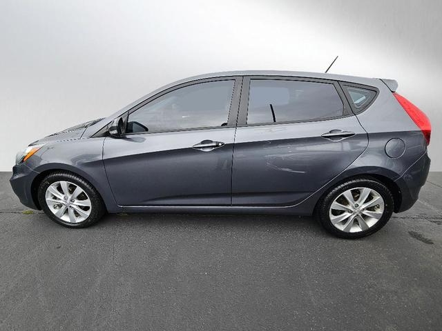 2013 hyundai accent se