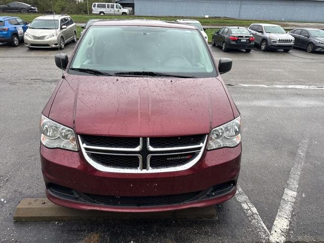 2017 dodge grand caravan se