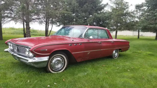 1961 buick invicta 4dr 67580 miles wildcat nail head original condition