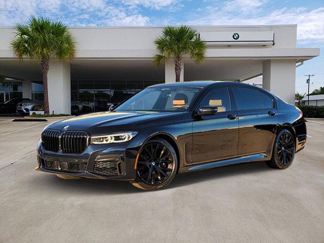 2022 bmw 750