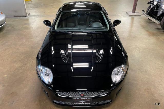 2008 jaguar xkr base