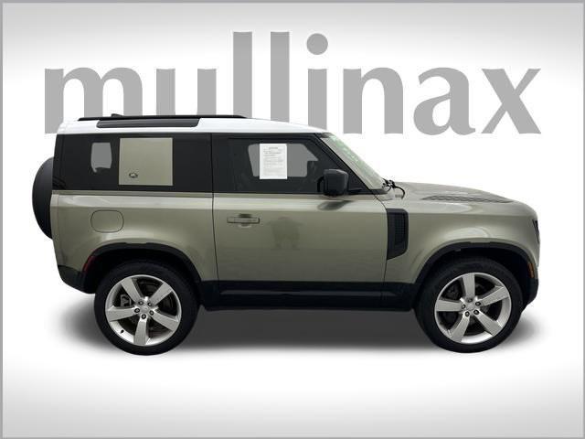 2023 land rover defender 90 se