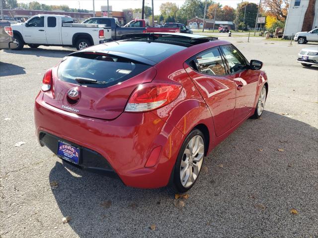 2013 hyundai veloster base