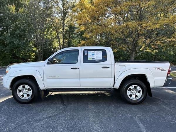 2010 toyota tacoma double cab in saint paul, minnesota