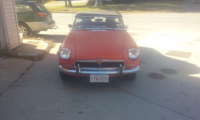 1973 mgb roadster, low miles, much work completed
