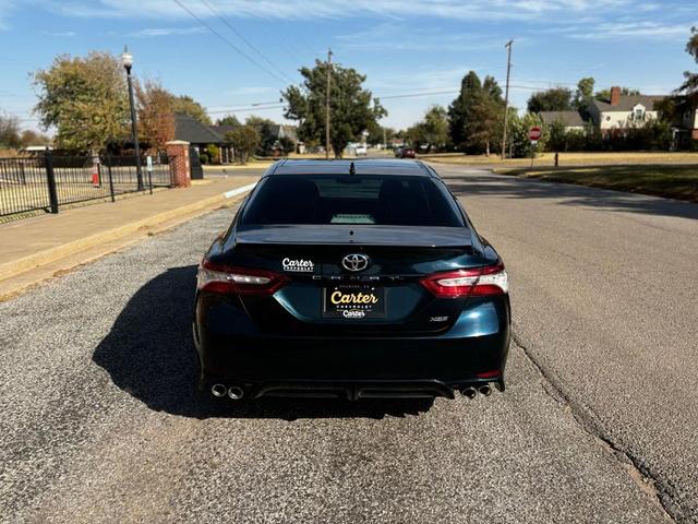 2019 toyota camry xse