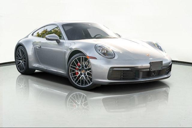 2022 porsche 911 carrera s