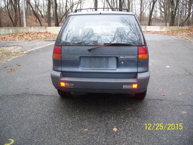 rare 3dr 1992 eagle summit"dl"wagon low miles 74k one owner fair cond.minor rust