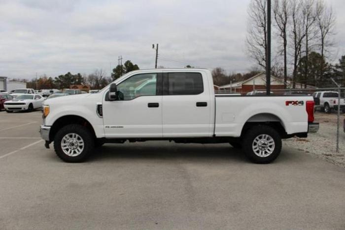 2017 ford f-250 super duty xlt 4x4 xlt 4dr crew cab 8 ft. lb pickup for sale in paragould, arkansas