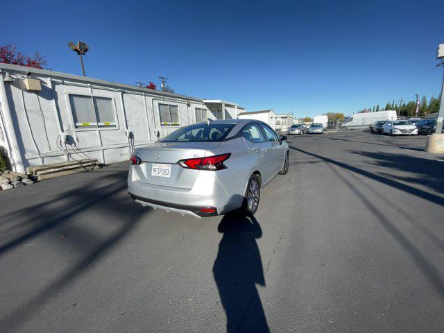 2023 nissan versa 1.6 sv