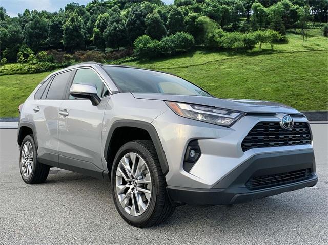 2023 toyota rav4 xle premium