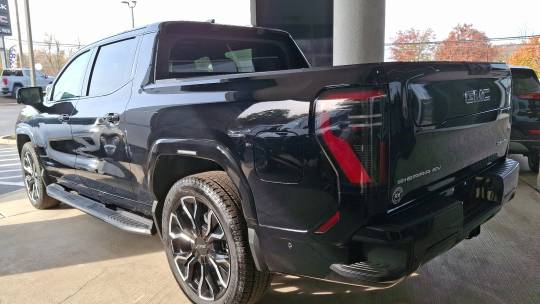 2025 GMC Sierra