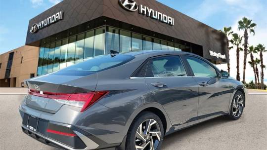2024 Hyundai Elantra