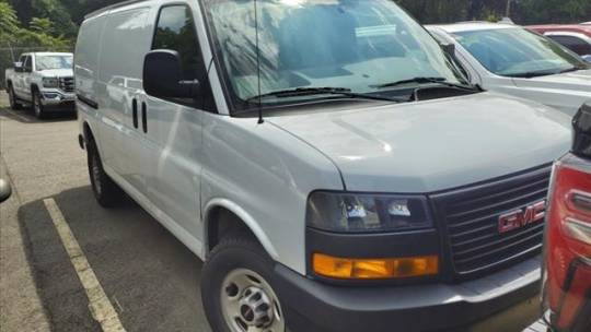 2023 gmc savana 2500