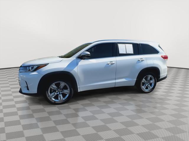 2018 toyota highlander limited