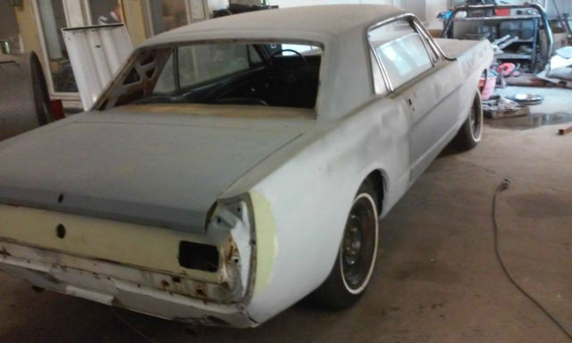 coupe 260 v8 automatic
