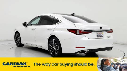 2022 Lexus ES