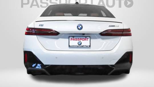 2024 BMW i5