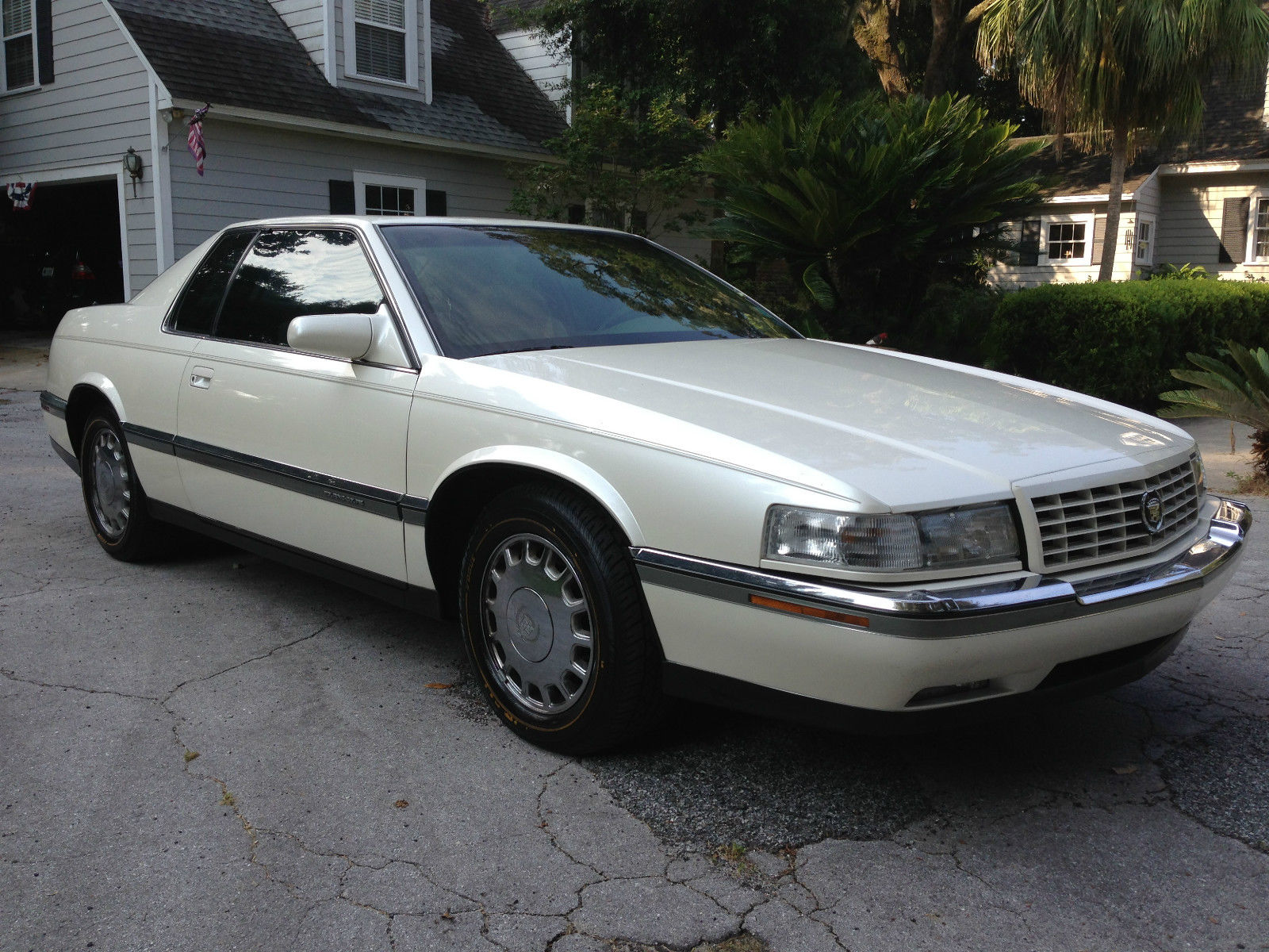1993 cadillac eldorado touring coupe 2-door 4.6l