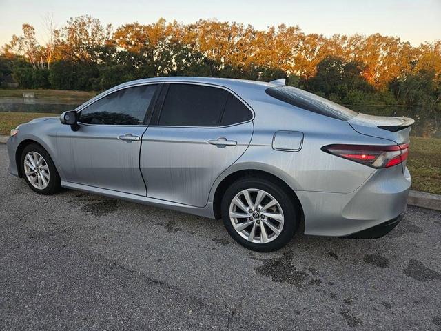 2024 toyota camry le