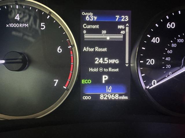 2017 lexus is 200t base