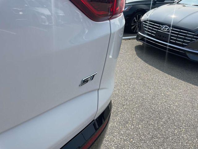 2022 buick enclave fwd essence