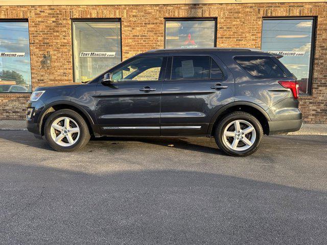 2017 ford explorer xlt