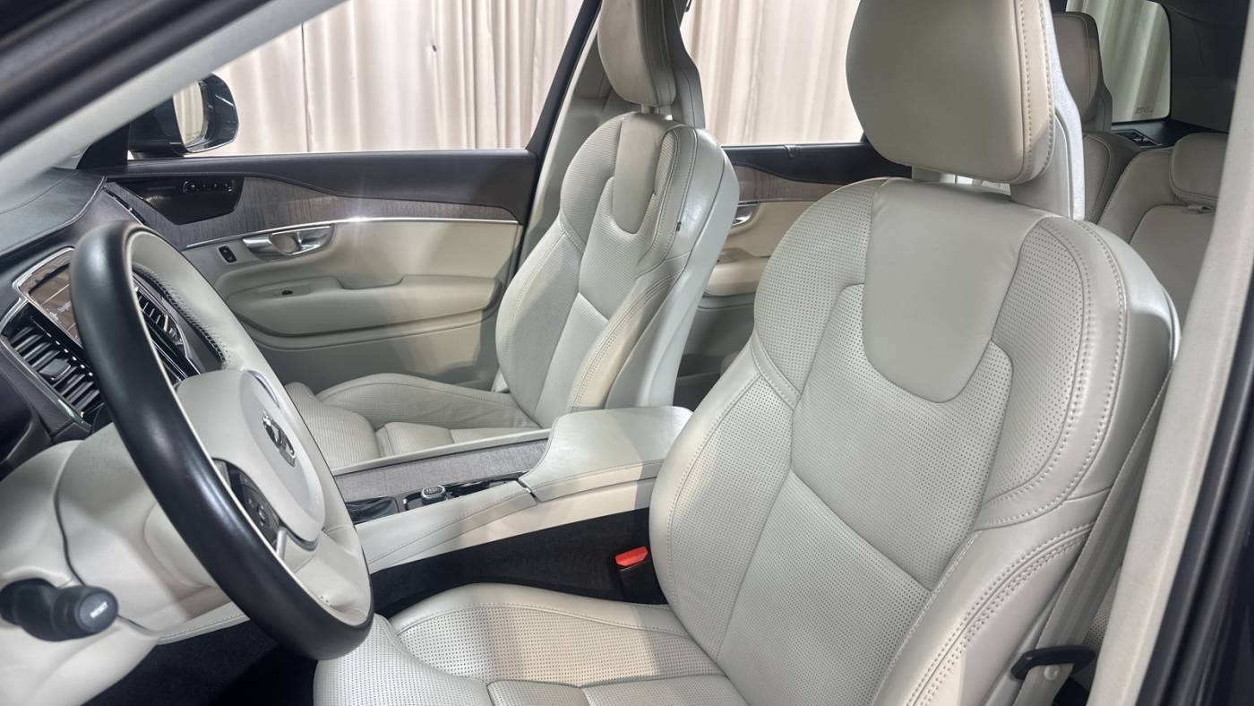 2021 volvo xc90 t6 inscription 7-passenger