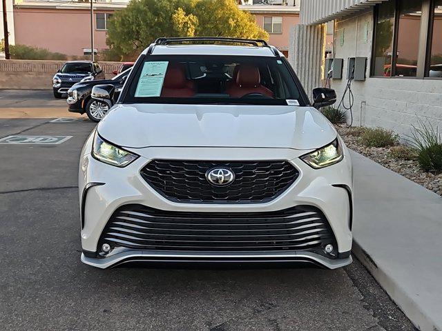 2021 toyota highlander xse