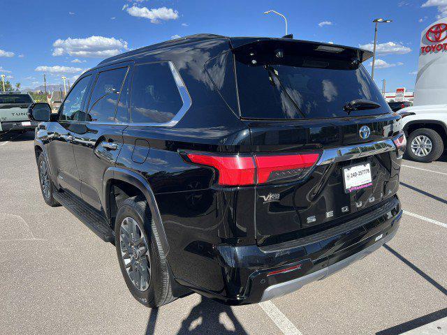 2023 toyota sequoia sr5