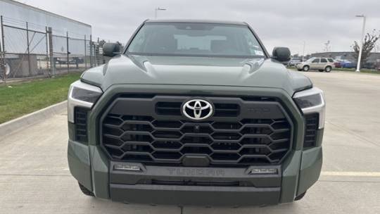 2022 toyota tundra sr5