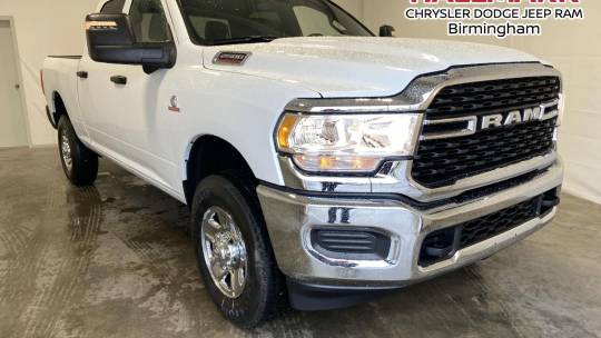 new 2024 ram 2500 tradesman crew cab 6'4" box 4wd