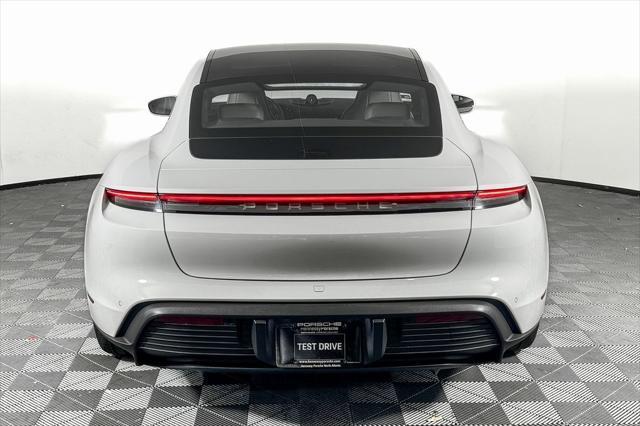 2022 porsche taycan 4s