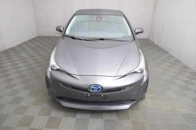 2017 toyota prius two