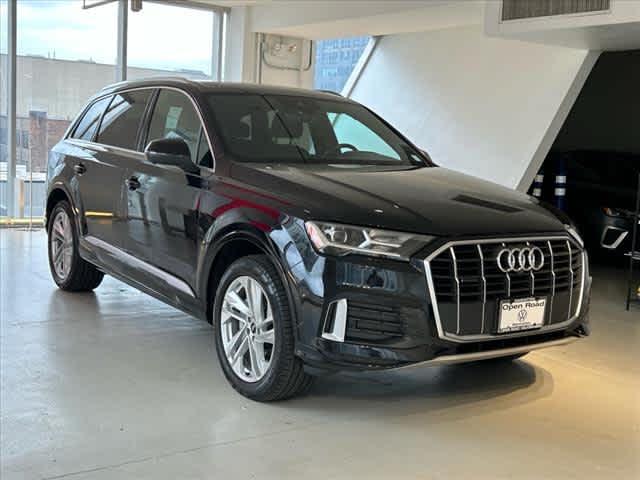 2021 audi q7 45 premium plus