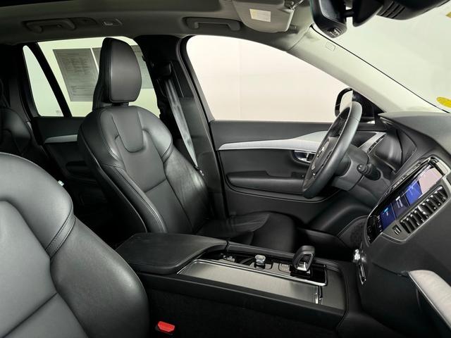 2023 volvo xc90 b5 core