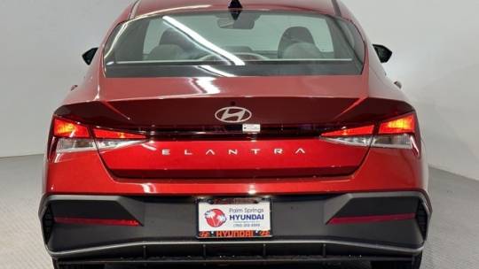 2024 Hyundai Elantra