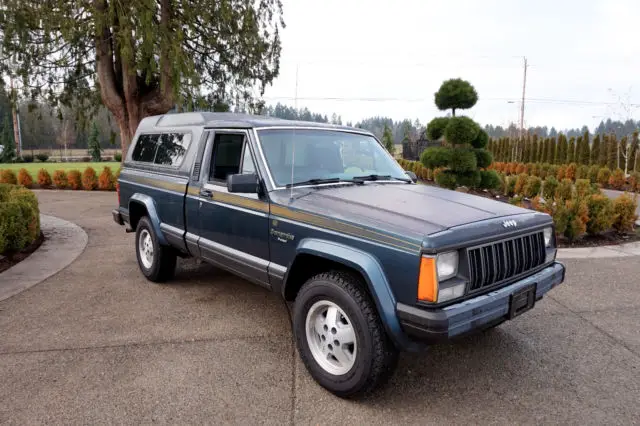 1998 jeep comanche olympic pioneer truck 154,000 mileage