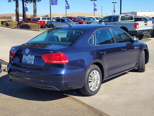 2014 volkswagen passat 1.8t auto s