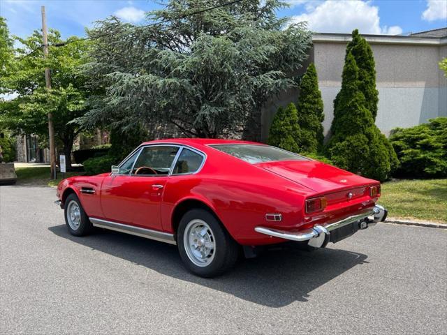 1971 aston martin dbs