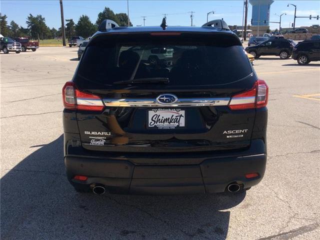 2022 subaru ascent limited 7-passenger