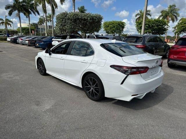 2021 toyota camry in miami, florida
