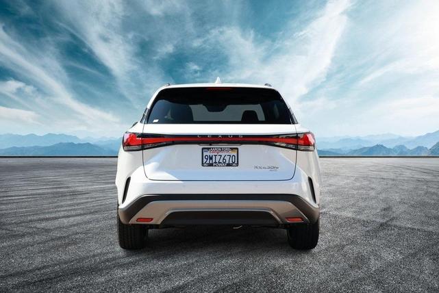 2024 lexus rx 450h+ luxury
